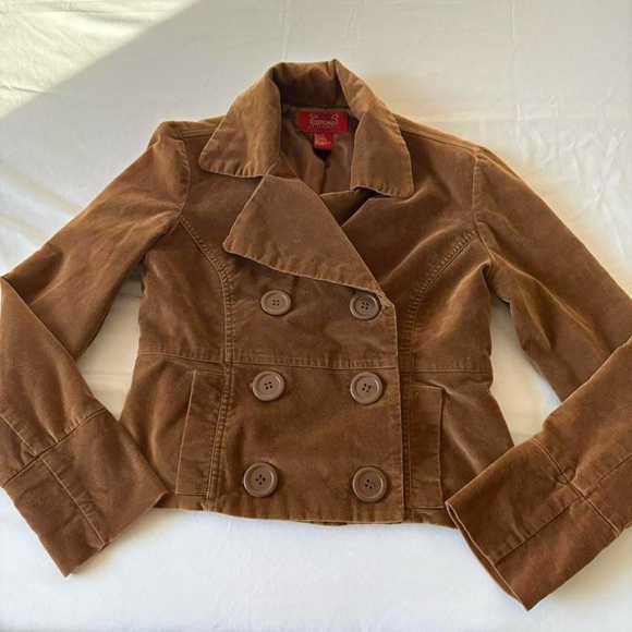 top - Picture 3 of 7